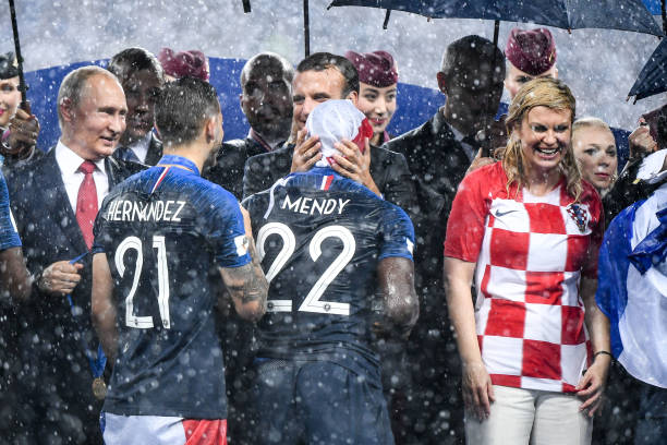 的淘汰赛来 的淘汰赛来