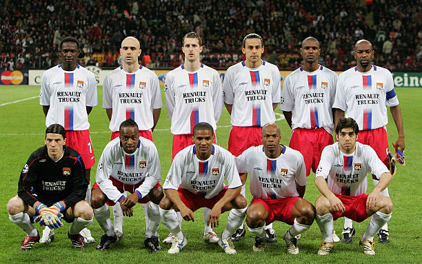 它更是对这 它更是对这